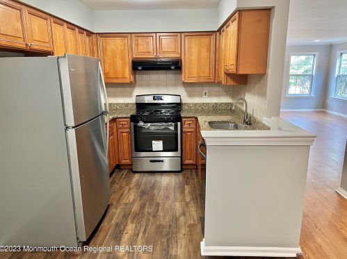 833 Mariposa Ct, Morganville NJ  07751-1758 exterior