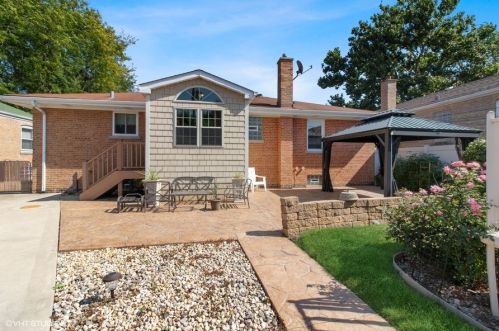 9638 Harding Ave, Chicago IL 60805-3346 exterior