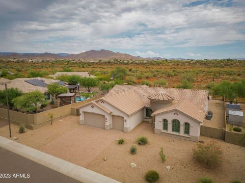 43511 47 Ln, Phoenix AZ 85031-2703 exterior