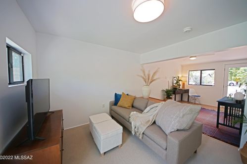 4122 Holmes St, Tucson AZ 85710-3149 exterior