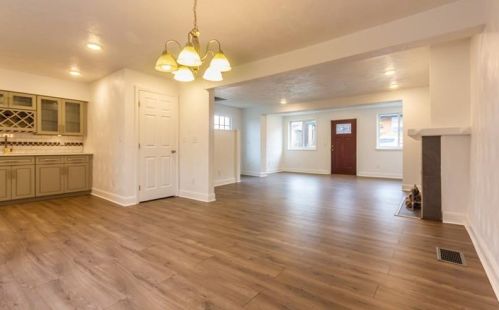 629 Blanton St, Pittsburgh PA  15207-1140 exterior