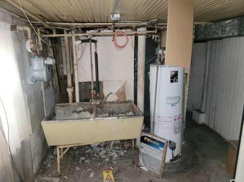 1560 93 St, Chicago IL 60617-3607 exterior