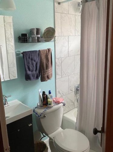 2661 30, Milwaukee WI 53215-2832 exterior