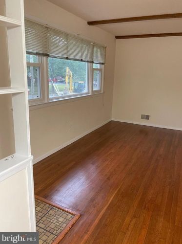 403 Carl St, Rockville MD  20851-1142 exterior