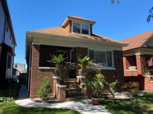 3626 Linder Ave, Chicago, IL 60641-3216