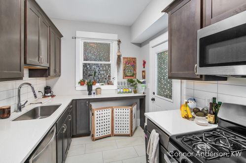 29 Eastern Ave, Grand Rapids MI 49507-3634 exterior