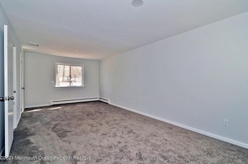 405 Conifer Dr, Lacey NJ  08731-1925 exterior