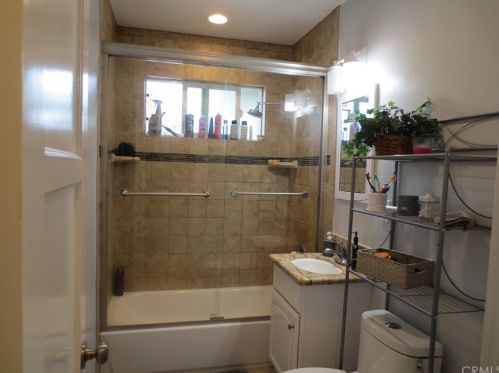 13748 Carpintero Ave, Bellflower CA 90706-2723 exterior