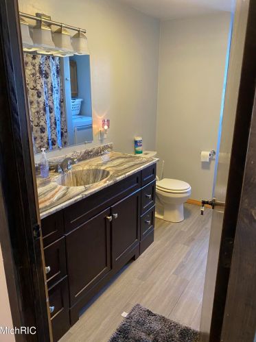 3638 Sheridan Dr, Meskegon MI 49444-4151 exterior