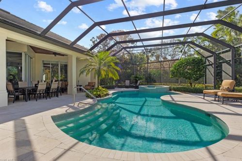 2415 Indian Pipe Way, Naples FL 34105-3022 exterior