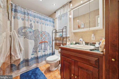 1614 2nd St, Philadelphia PA 19122-3324 exterior