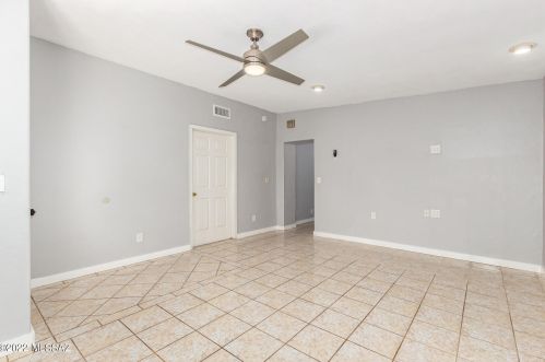 225 Columbia St, Tucson AZ  85714-2517 exterior