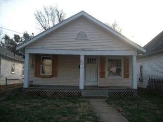 746 Douglas Ave, Springfield MO  65806-2920 exterior