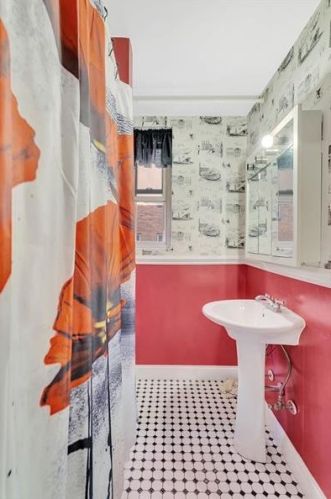 144 Dithridge St, Pittsburgh PA 15213-2659 exterior