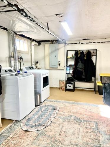 305 Mcclintock St, New Britain CT  06053-2016 exterior