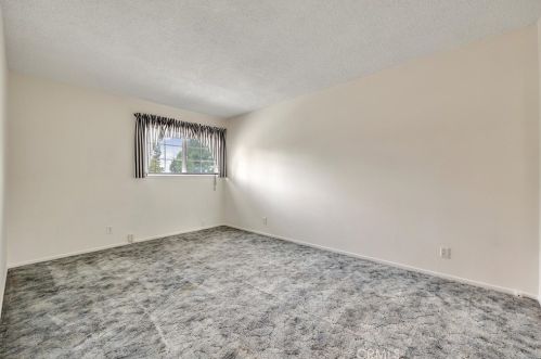 298 Buttonwood Dr, Brea CA 92821-3526 exterior