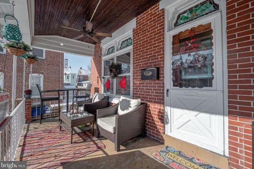 369 Spruce St, Pottstown, PA 19464-5339