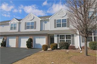 144 Merlin Dr, Hummelstown PA  17036-8841 exterior