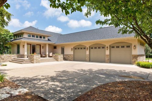 14122 7th St, Stillwater, MN 55082-1960