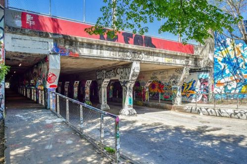 100 Moreland Ave, Atlanta GA  30307-2625 exterior