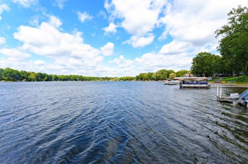 28148 Shr Dr, Gobles MI 49055-9115 exterior