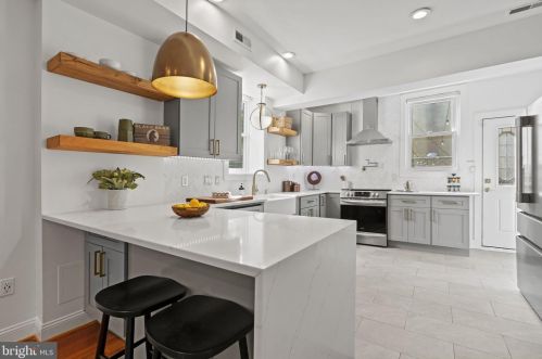 1500 1st St, Washington DC 20024-3420 exterior