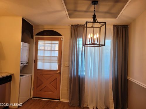 2114 Catalina Ave, Tucson AZ 85712-3225 exterior