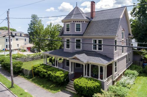 132 Pleasant Ave, Portland ME 04106-6226 exterior