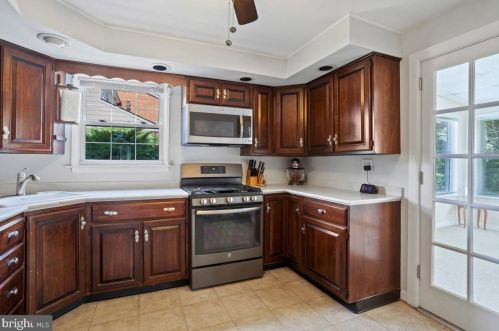 4920 Jackson Dr, Chester PA 19015-1008 exterior