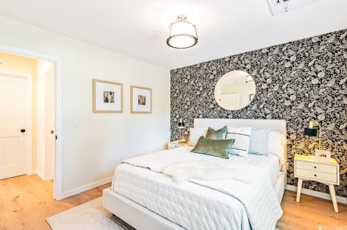 1639 Oregon St, Berkeley CA 94703-2115 exterior