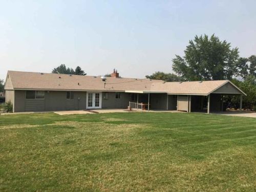 7104 Maclaren Way, Yakima, WA 98908-1837