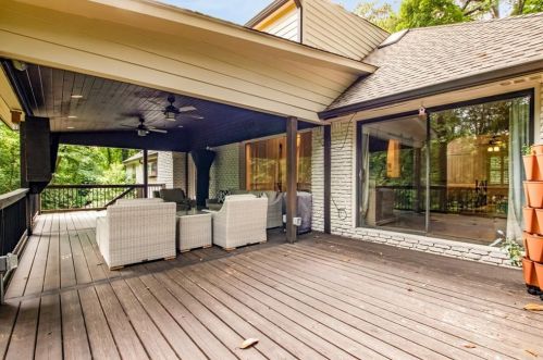 7105 Brandon Mill Rd, Atlanta GA  30328-1922 exterior