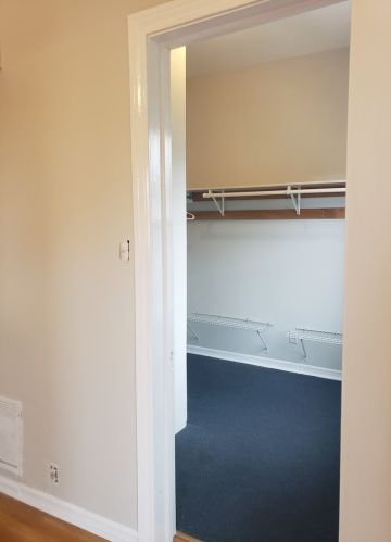 2415 Cullom Ave, Chicago IL  60618-1627 exterior