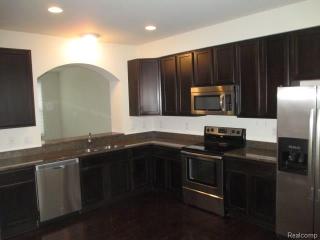 27886 Middleton Dr, Novi MI  48377-2576 exterior