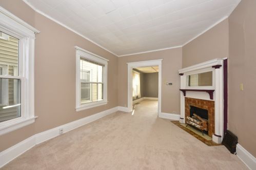 2623 Murray Ave, Milwaukee WI 53211-3624 exterior