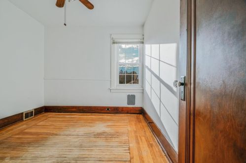 1835 Wittmer St, Pittsburgh PA 15212-1631 exterior