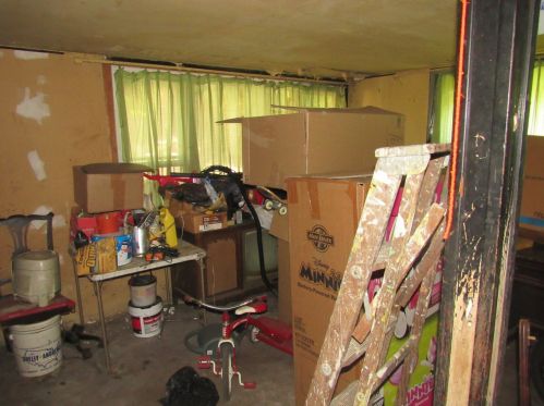 6729 Rhodes Ave, Chicago IL 60827-1340 exterior