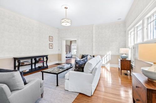 965 Grn St Cir, Gainesville GA 30501-2204 exterior