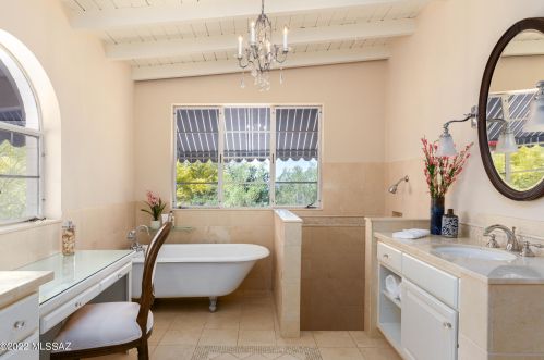 5210 Camino Real, Tucson AZ  85718-5029 exterior