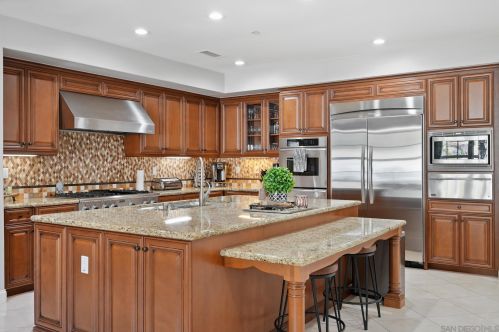 11243 Deprise Cv, San Diego CA 92131-4252 exterior