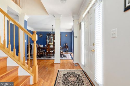 6378 Alderman Dr, Alexandria VA 22315-3731 exterior