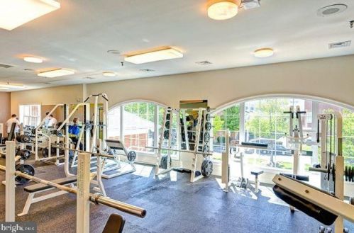 400 Cameron Station Blvd, Alexandria VA 22304-8218 exterior