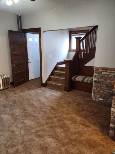 1816 Woodland Ave, Duluth MN 55803-2546 exterior