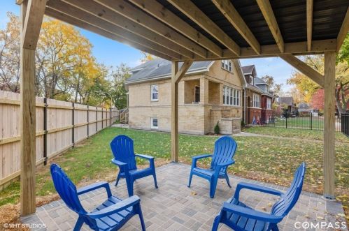 4647 Lawler Ave, Chicago IL  60638-2009 exterior