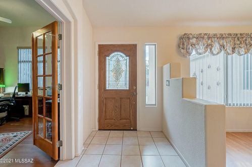 2621 Peter Seward Dr, Tucson AZ 85745-9611 exterior