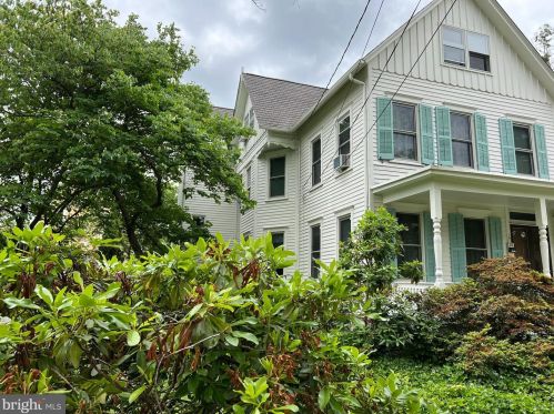 20 Maple St, Princeton NJ 08542-3852 exterior