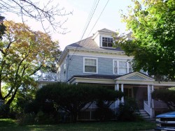 71 Oxford Rd, Newton, MA 02459-2407