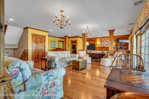 767 Ave, Point Pleasant Beach NJ 08742-5315 exterior