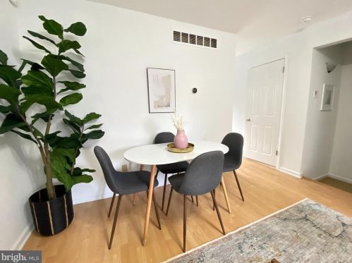 1231 Kater St, Philadelphia PA 19147-1817 exterior