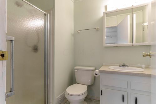 4306 Blacks Rd, Hebron OH 43025-9016 exterior